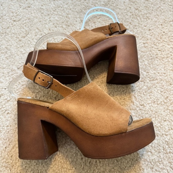 BIONATURA Brown Leather Wide Strap Wood Platform Leather Sandals - Picture 1 of 7